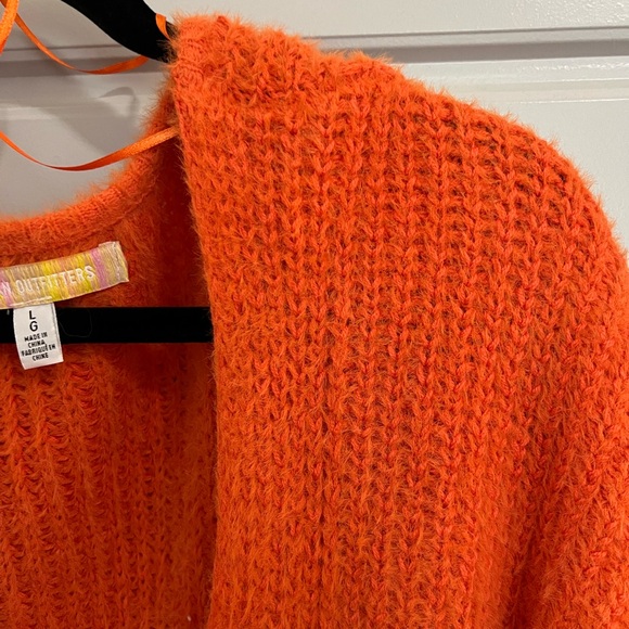 Urban Outfitters Orange Sweater - Picture 5 of 5